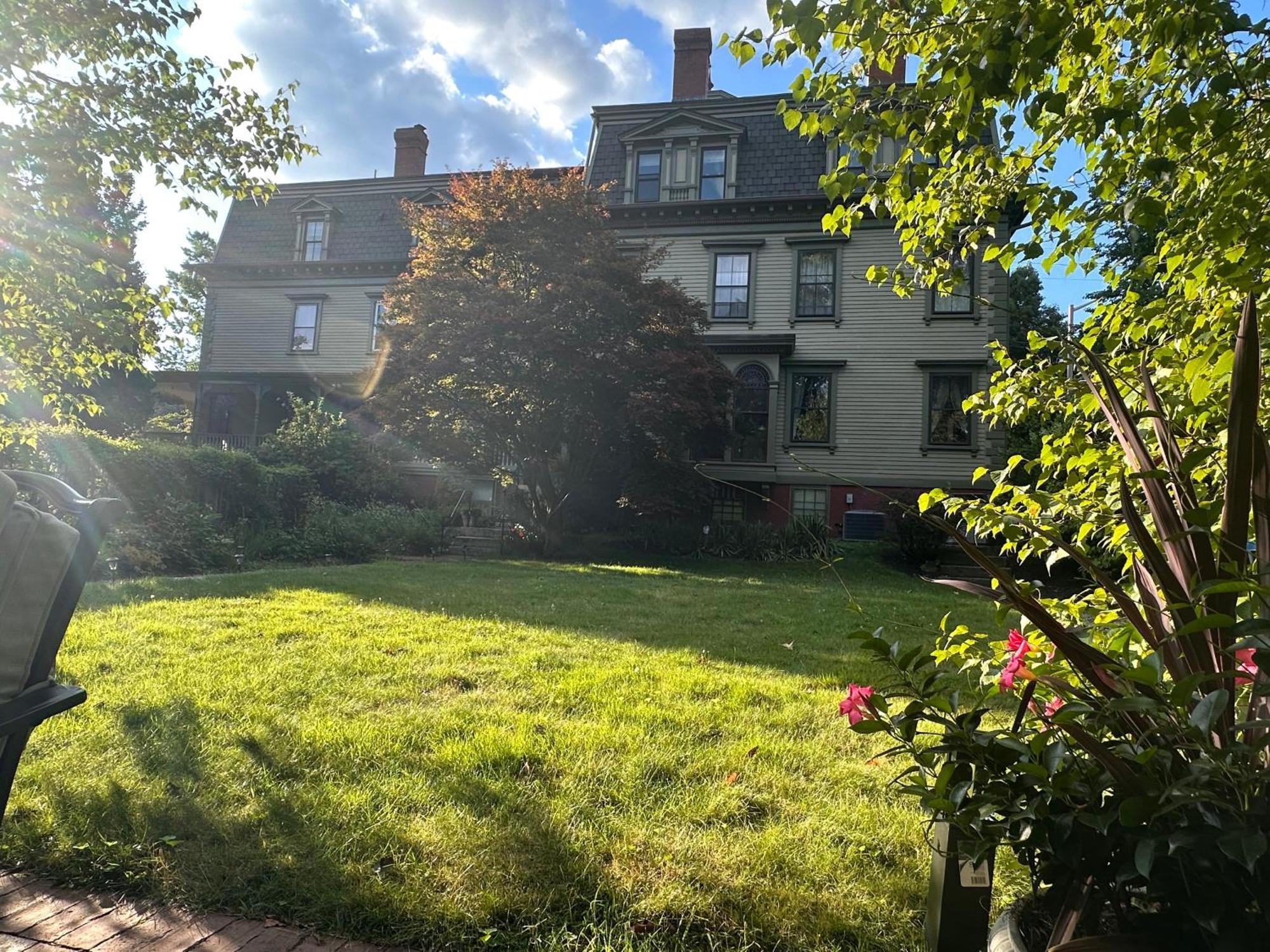 The Underwood-Hale House Hotel Провидънс Екстериор снимка